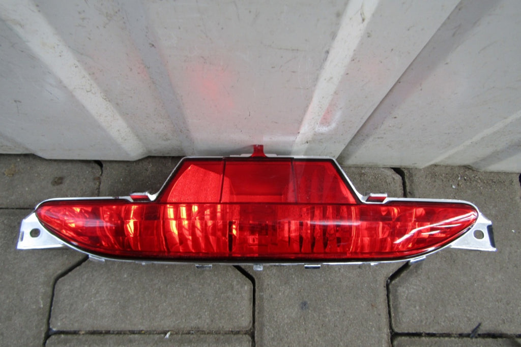 Lampa lampka zadnji zadnji przeciwmgielna PEUGEOT 208 2 II 19-
