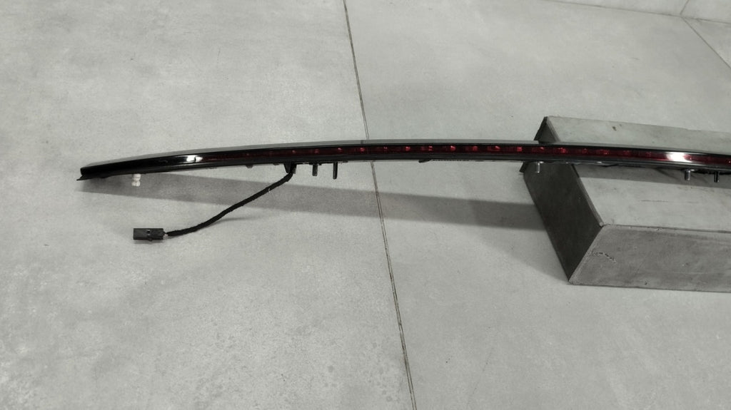 Światło stop stopu AUDI A5 F5 SPORTBACK 8W8 16-24
