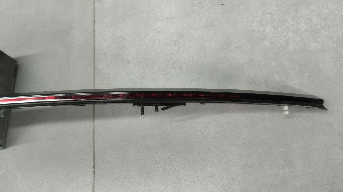 Światło stop stopu AUDI A5 F5 SPORTBACK 8W8 16-24