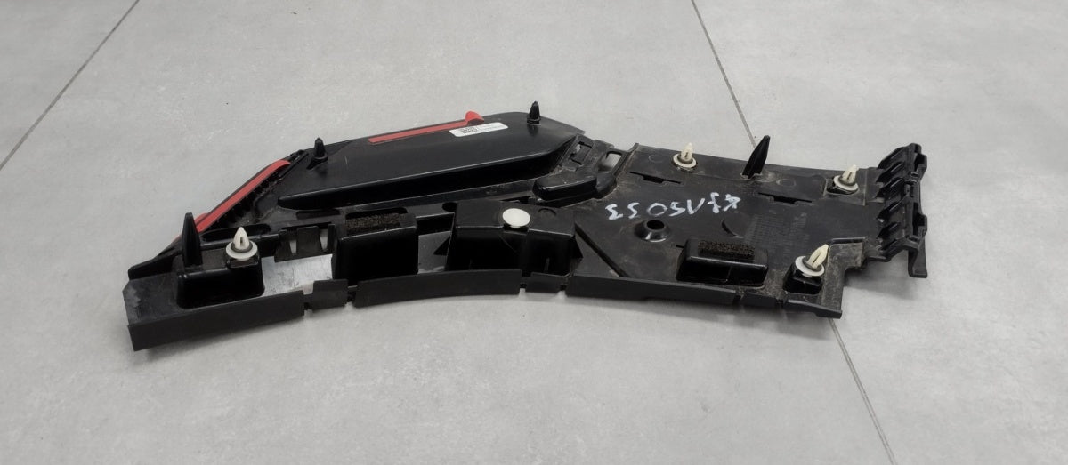 Blatobran usisnik A desni Skrzelo BMW X6M F96 G06 19-26 8746969