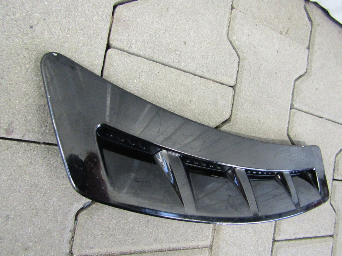 Blatobran Wlot a prednji desni INFINITI QX70 FX 2 II
