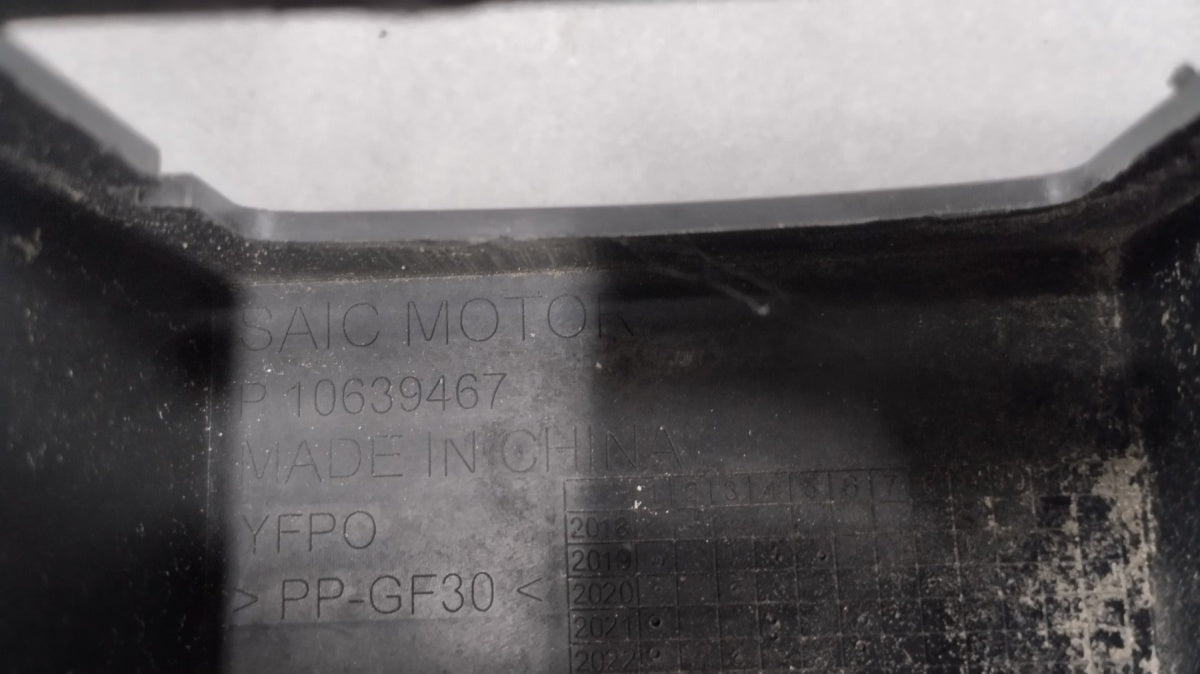 Wspornik górny mocowanie chłodnicy MG HS 2019- P10639467