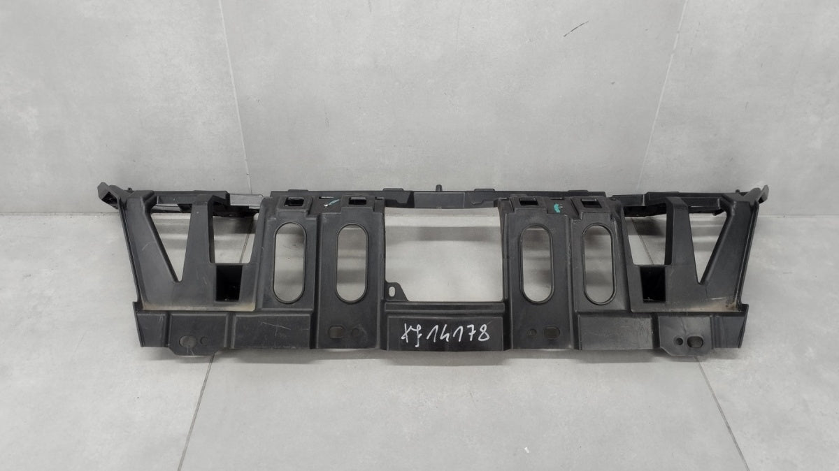 Maska (grill) Wzmocnienie a Polestar II 2 2020- - 6608190687