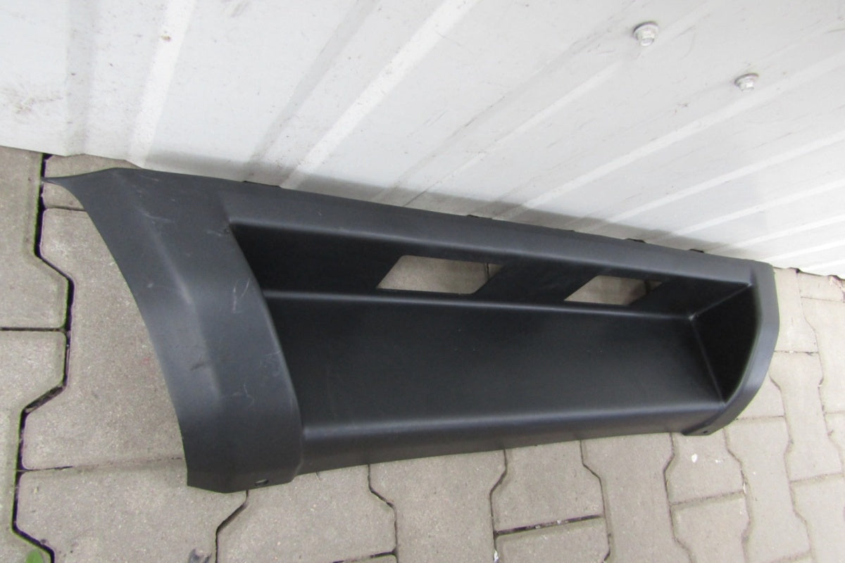 Zadnji branik środek zderzaka NISSAN NAVARA NP300 D23 14-19