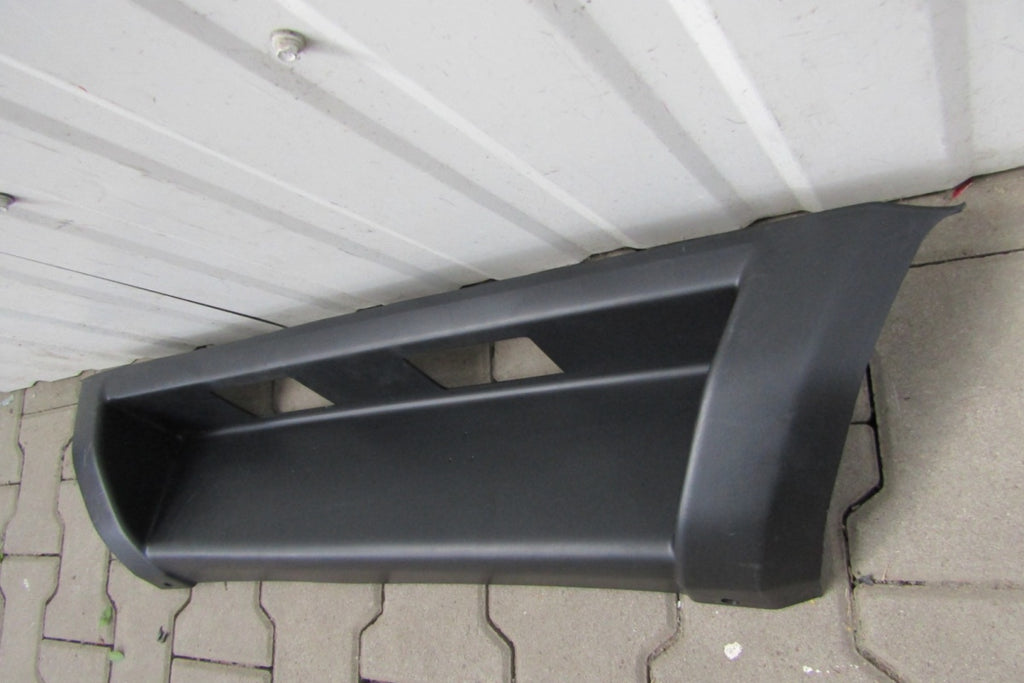 Zadnji branik środek zderzaka NISSAN NAVARA NP300 D23 14-19