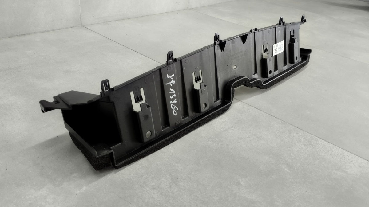 Absorber Amortyzator zderzaka przedniego Toyota Prius+ 2015-2020 TY4271612