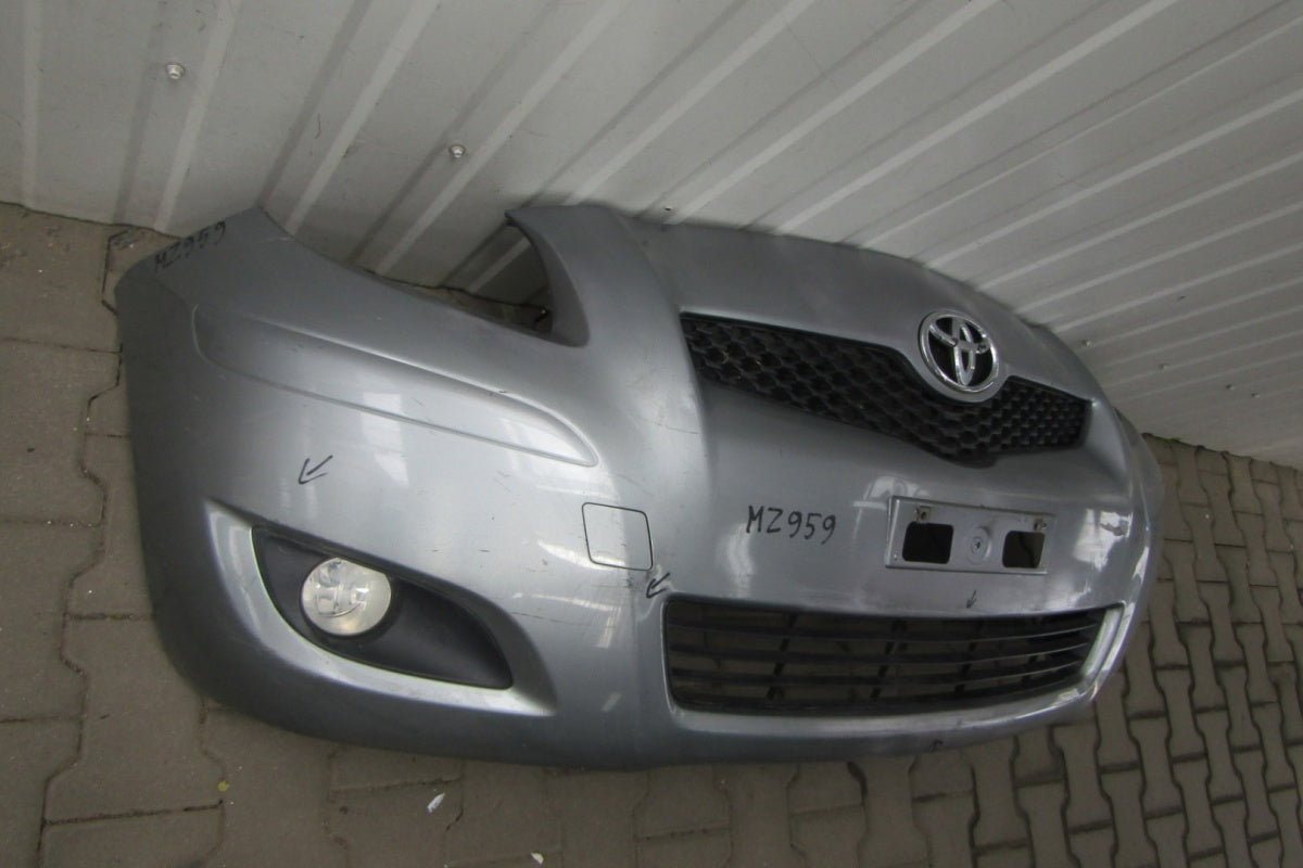 Prednji branik Toyota Yaris II LIFT 09-11