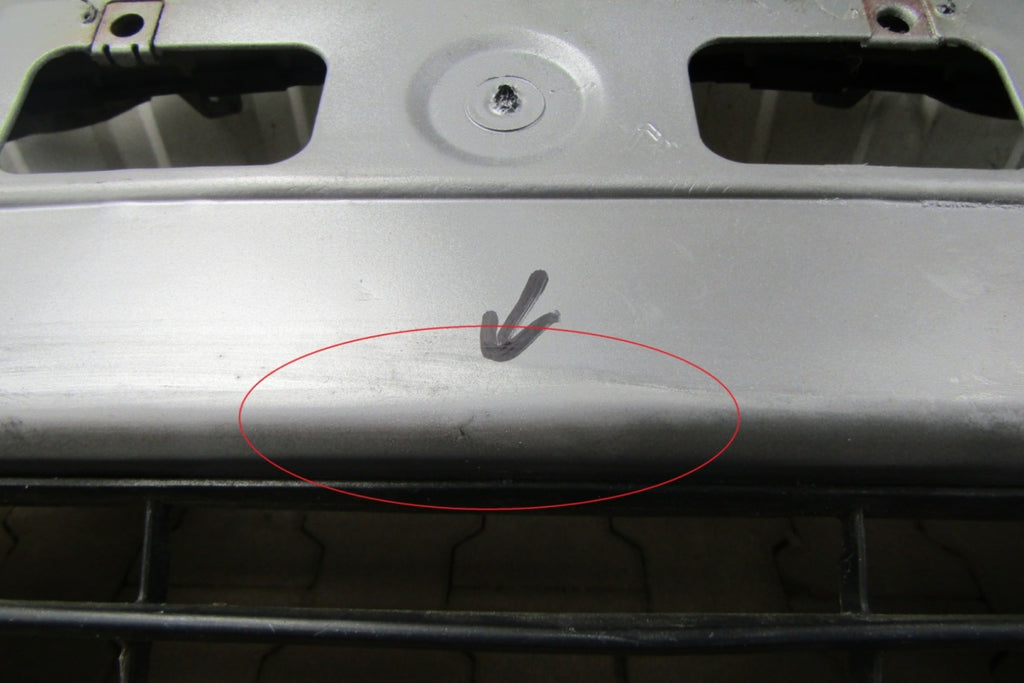 Prednji branik Toyota Yaris II LIFT 09-11