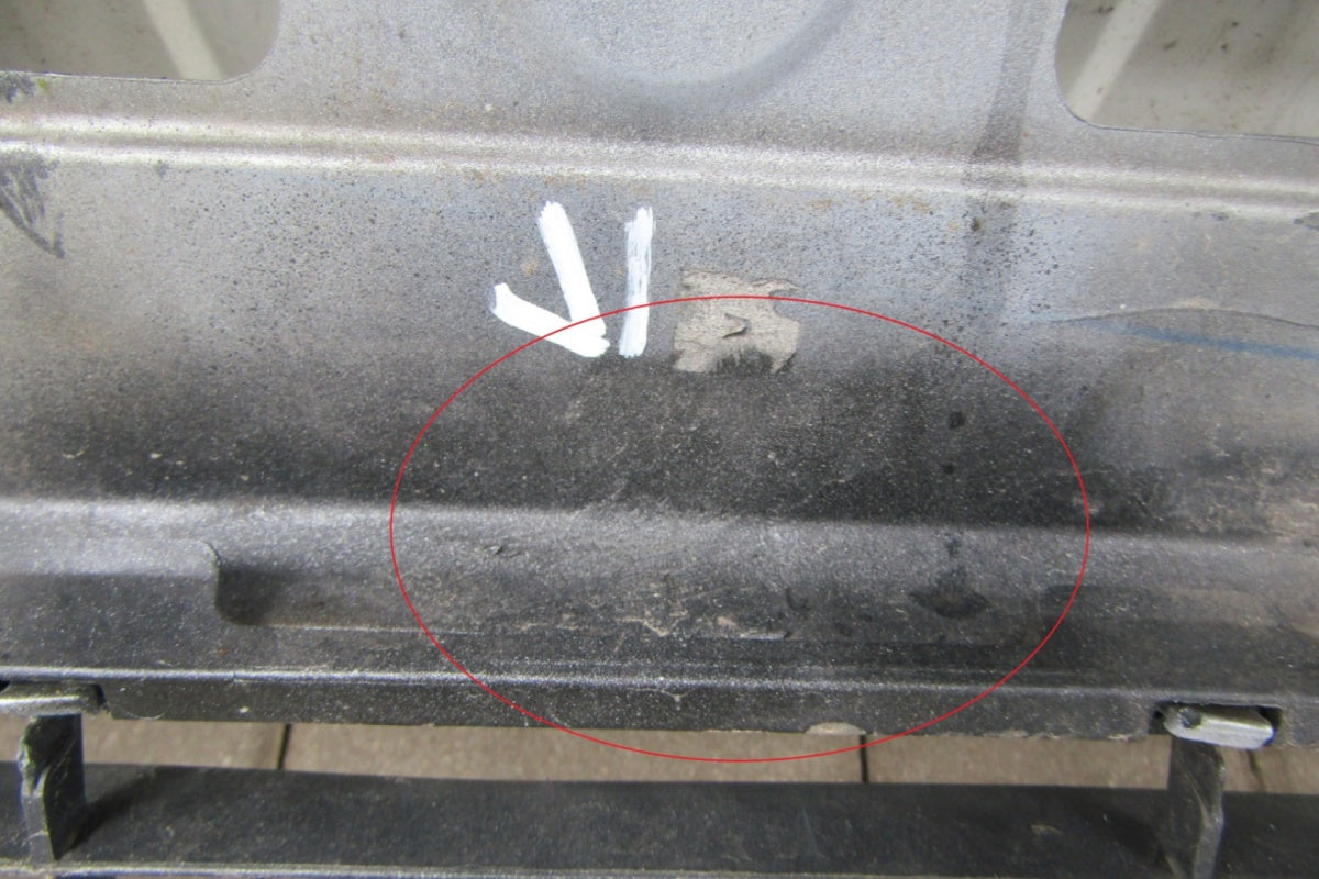 Prednji branik Toyota Yaris II LIFT 09-11