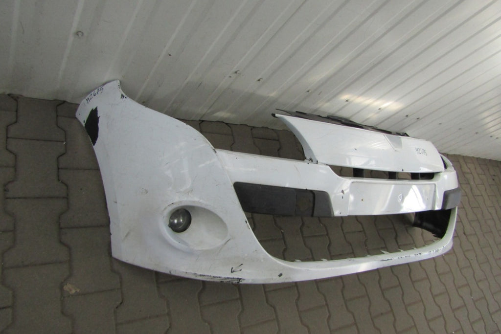 Prednji branik Renault Megane 3 III 08-12