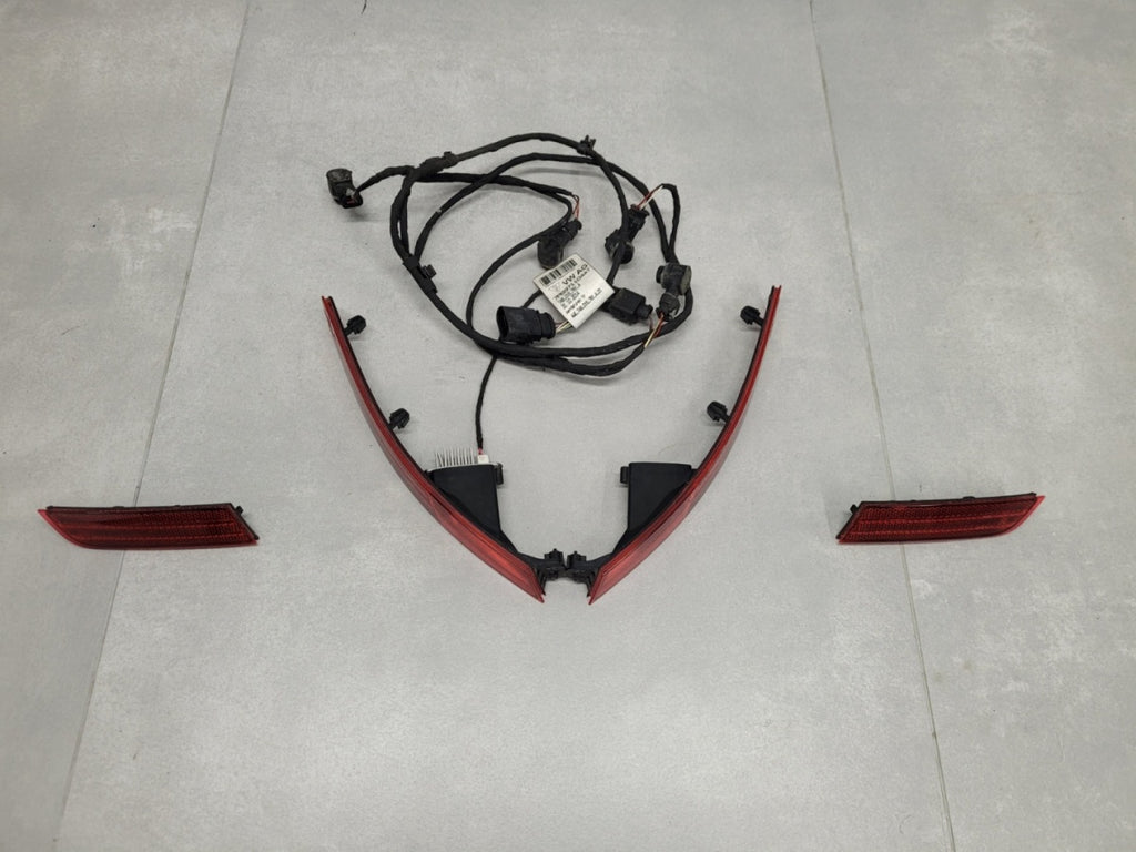 Instalacja wiązka senzori PDC odblask zadnji VW Volkswagen Touareg 2 II 7P6