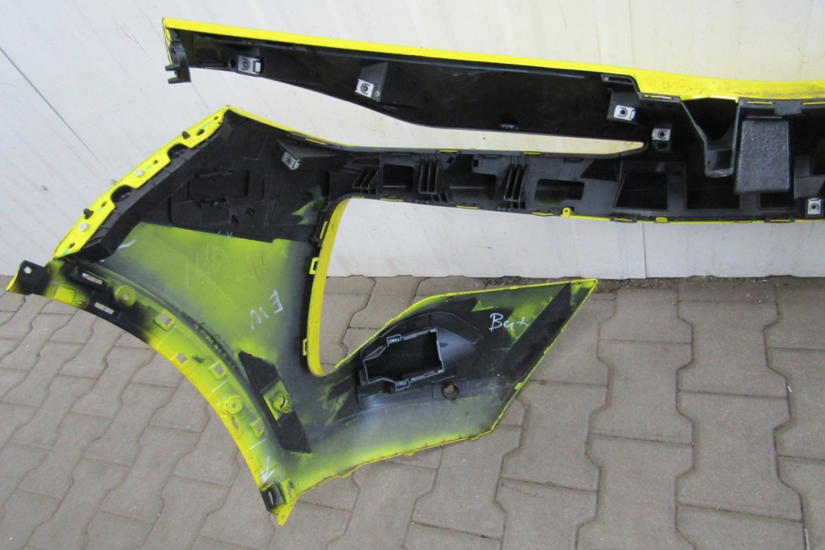 Prednji branik Lotus Eletre R 23-