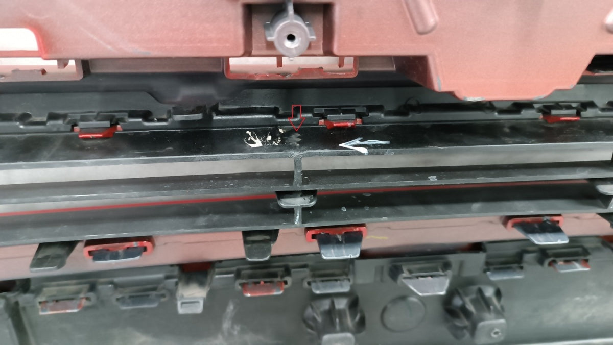 Prednji branik RENAULT SYMBIOZ / CAPTUR II LIFT 24-