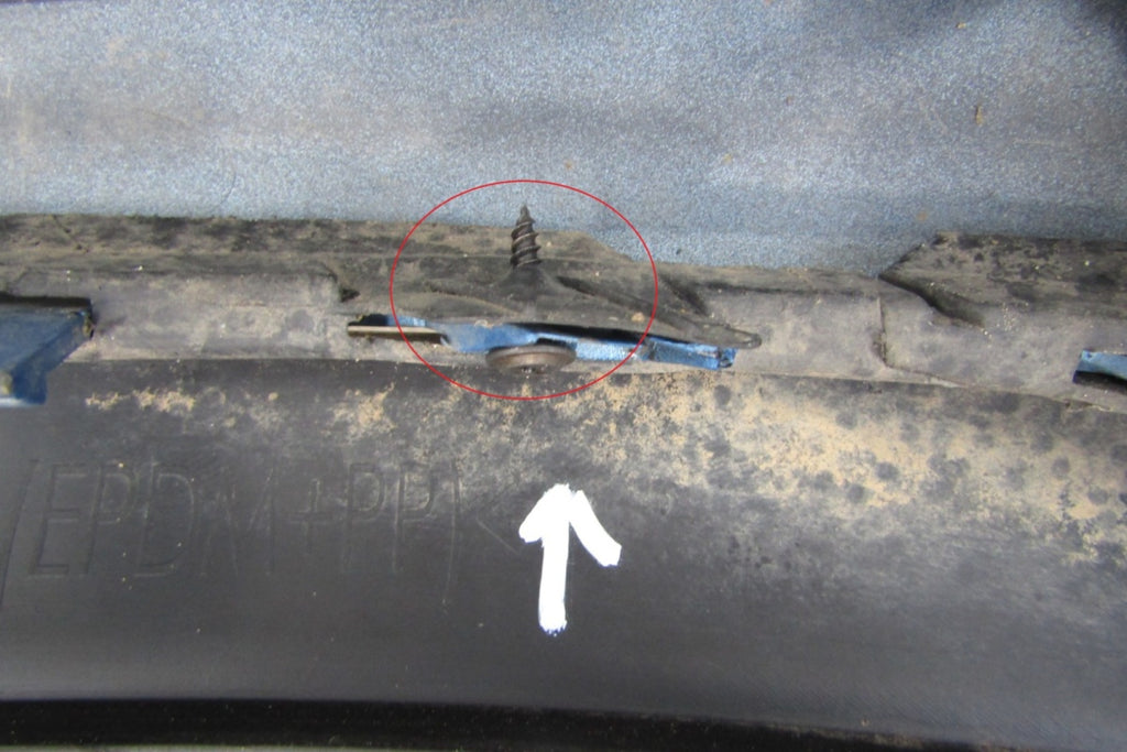 Prednji branik Renault Megane 3 III Lift 12-14