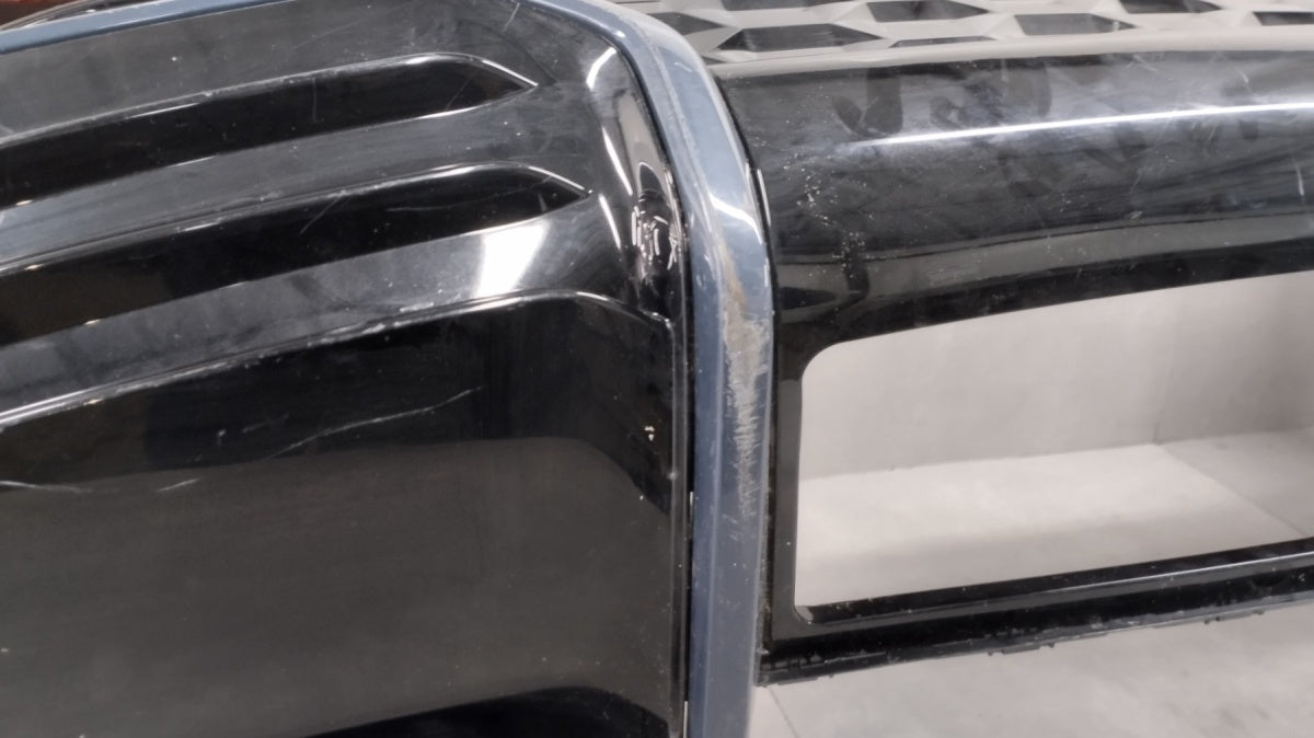 Zadnji branik AUDI Q6 E-TRON RS 85H 24-