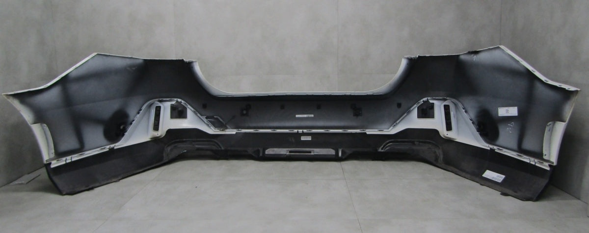 Zadnji branik BMW G60 M paket SEDAN 23-