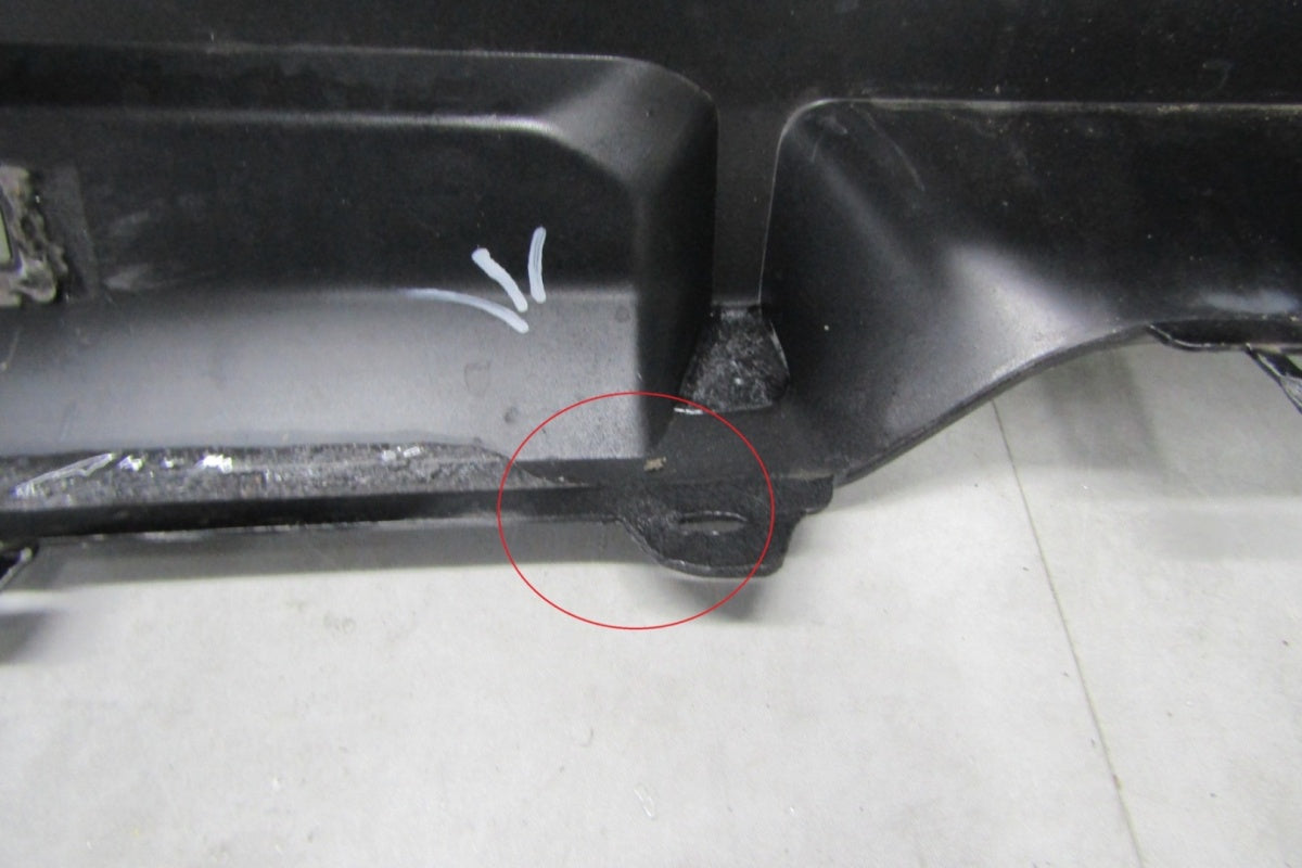 Zadnji branik BMW G60 SEDAN M paket 23-