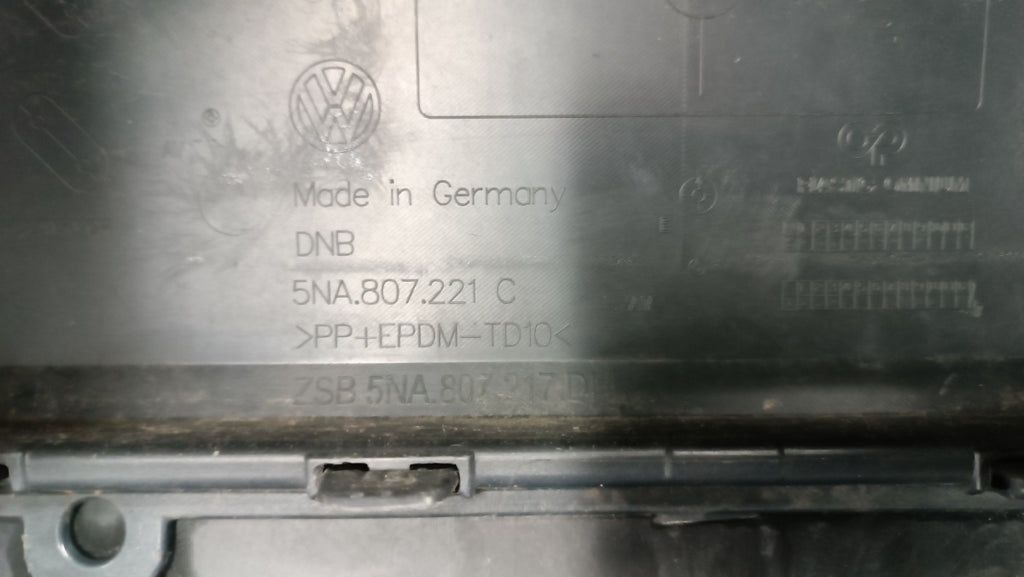 Prednji branik Volkswagen VW Tiguan 2 II 5NA Lift 20-24 /wzmocnienie