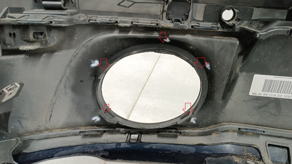 Zadnji branik Porsche 911 CARRERA S 992 18- /+ ślizgi + wloty powietrza