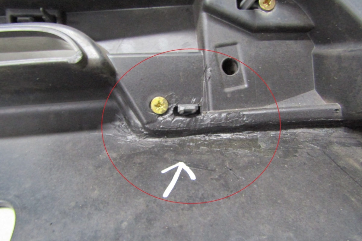 Prednji branik Mitsubishi Pajero Sport 2 II L200 4 IV Lift 10-15