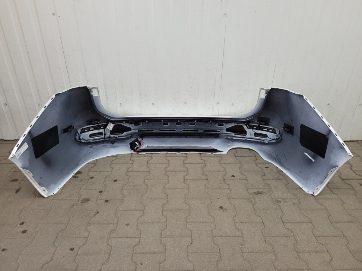 Zadnji branik VW PASSAT B9 3J0 KOMBI VARIANT 24-