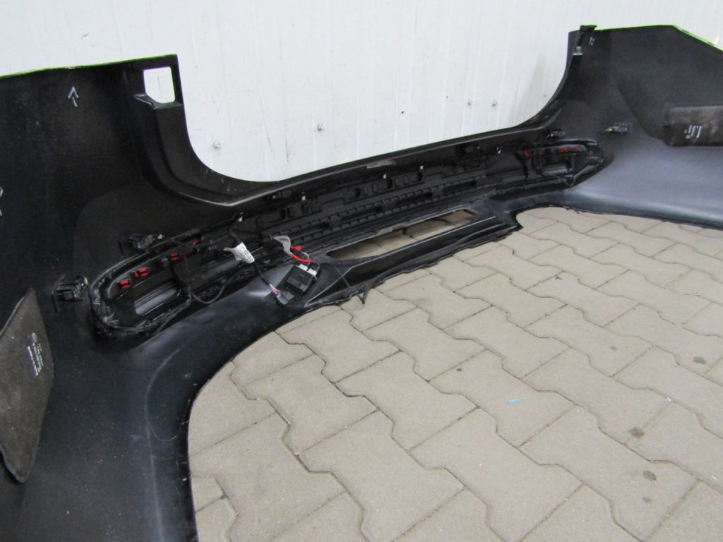 Zadnji branik VW PASSAT B9 3J0 KOMBI VARIANT 24-