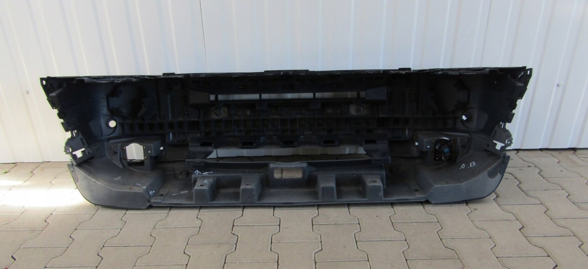 Zderzak Land Rover Discovery 3 HST SUPERCHARGED