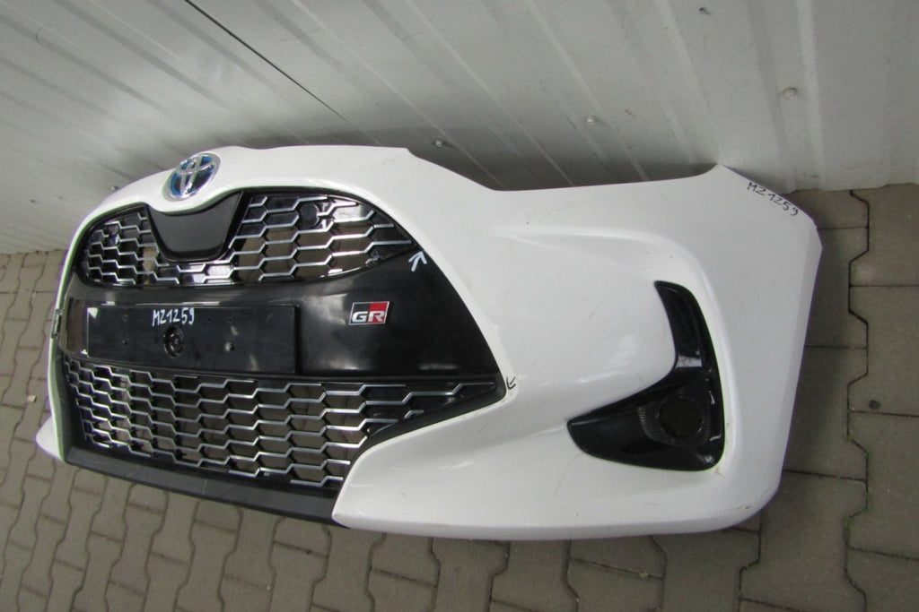 Prednji branik Toyota Yaris GR SPORT 4 IV 21-
