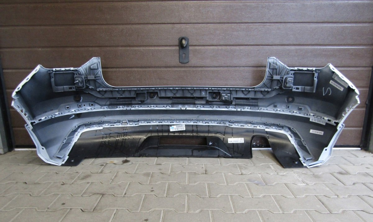 Zadnji branik AUDI Q2 81A S-LINE 16-