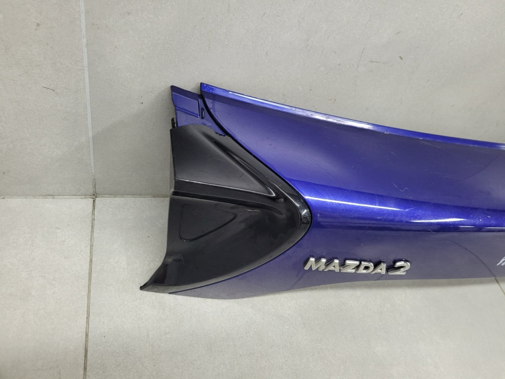 Blenda klapy bagażnika zadnji zadnji Mazda 2 III Hybrid 23-