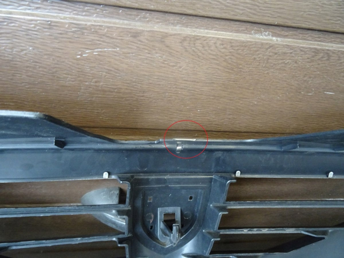 Prednji branik Dacia Logan Van Pickup 07-12