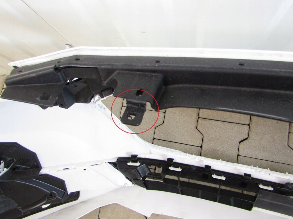 Prednji branik Ford Focus MK4 IV Viganle 18-