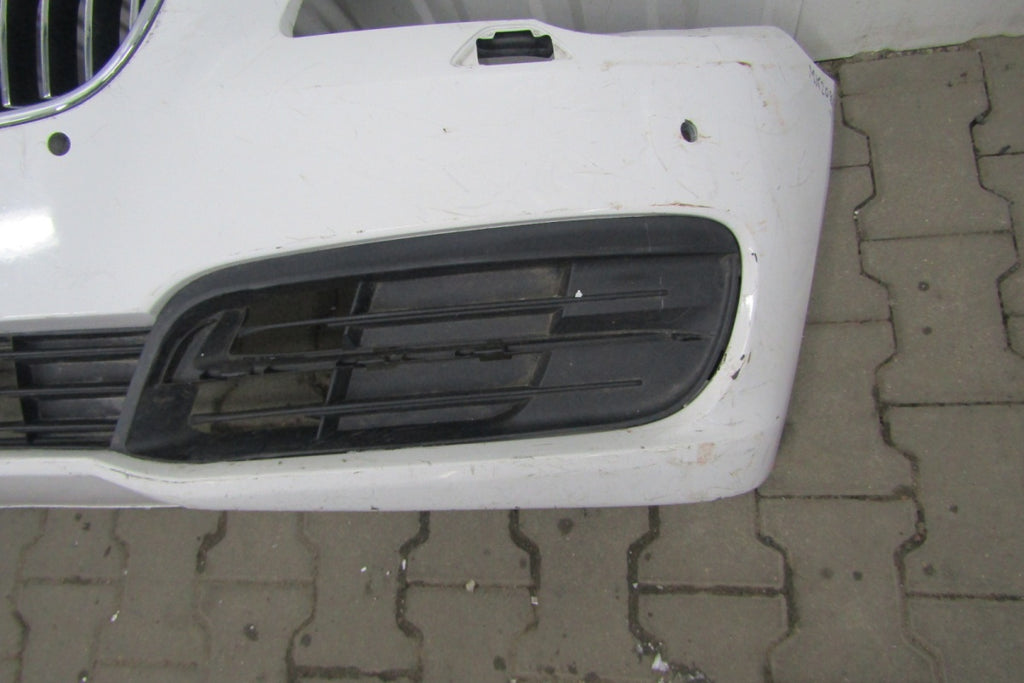 Prednji branik BMW 5 F10 F11 Lift LCI 13-17