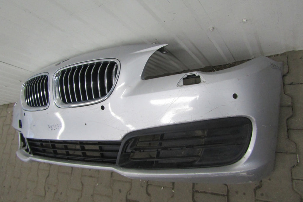 Prednji branik BMW 5 F10 F11 Lift LCI 13-17