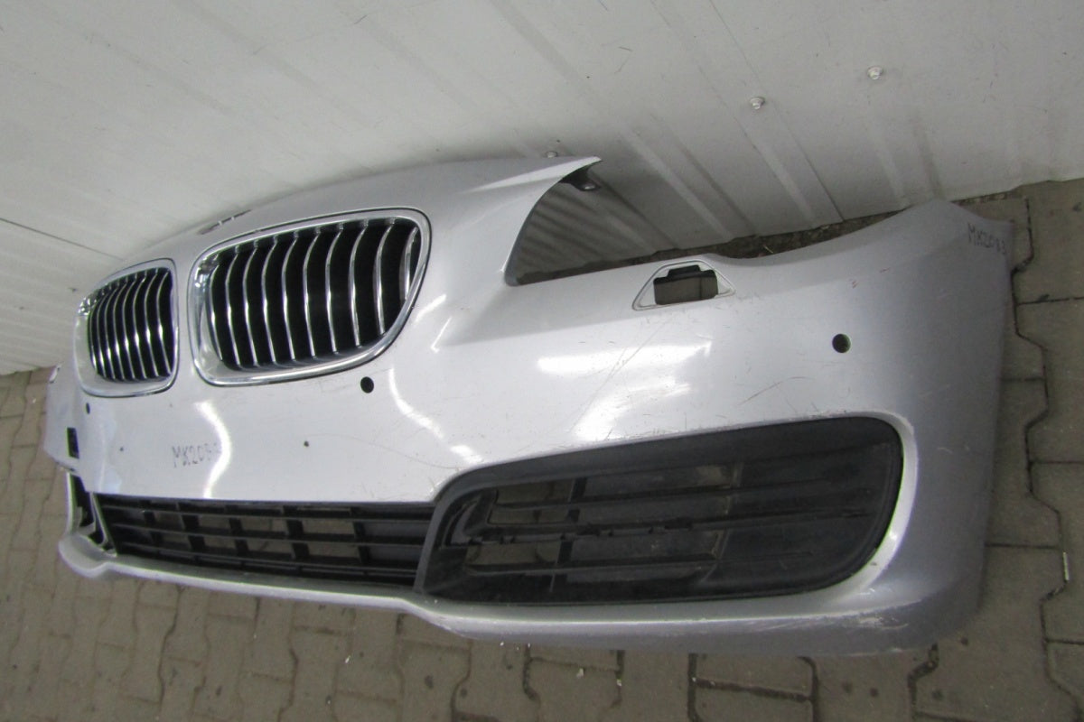 Prednji branik BMW 5 F10 F11 Lift LCI 13-17