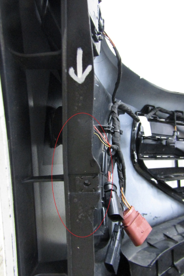 Prednji branik VW Passat B9 3J0 24-