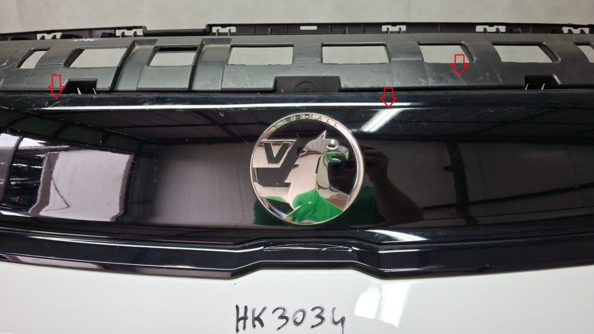 Prednji branik Opel Combo E 5 Lift 24- / Vauxhall