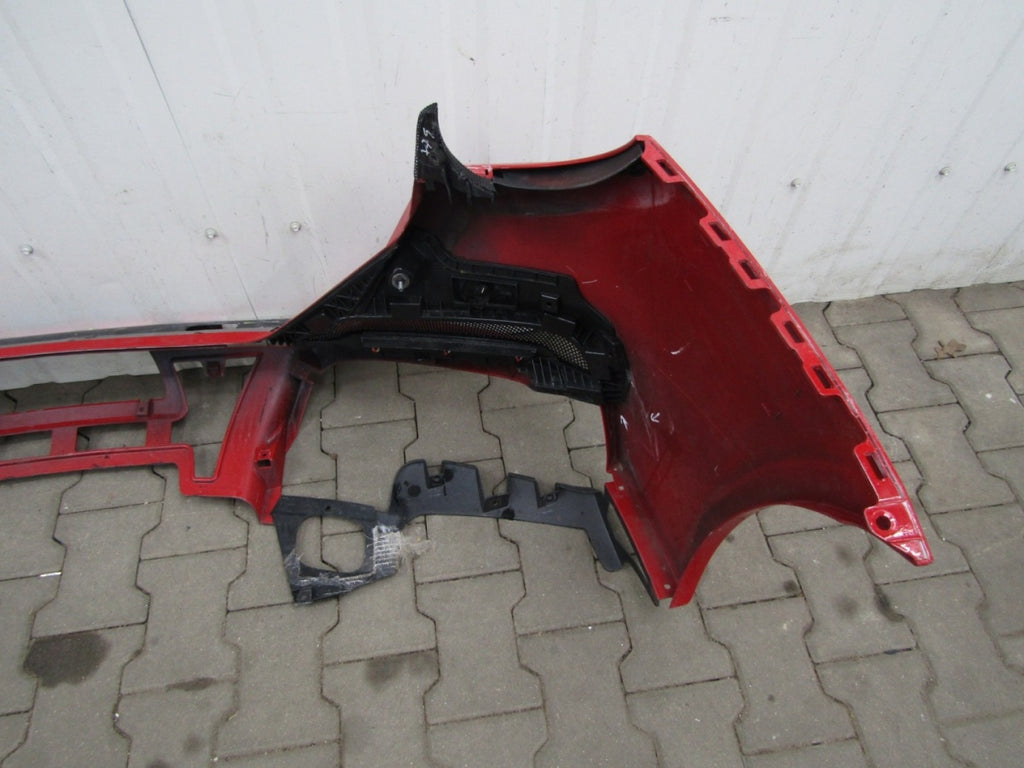 Zadnji branik Ferrari Portofino M F164
