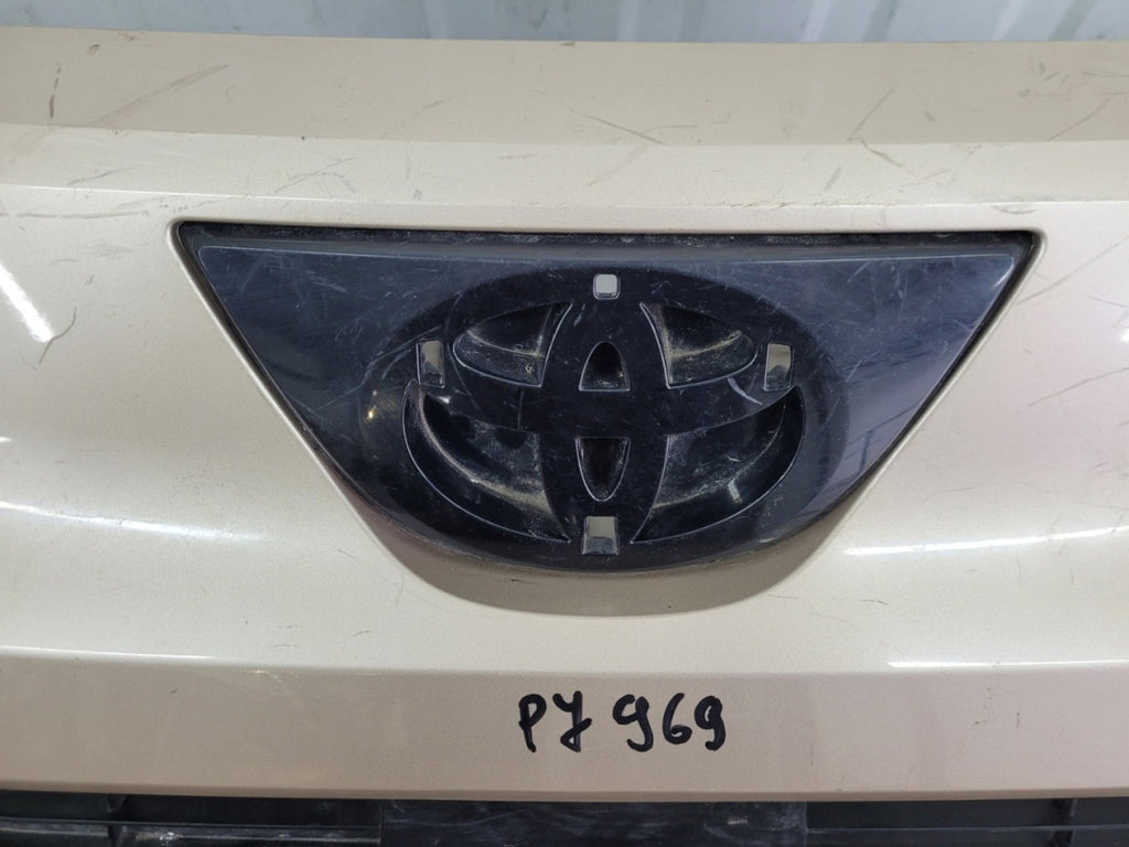 Prednji branik Toyota Aygo X 22-