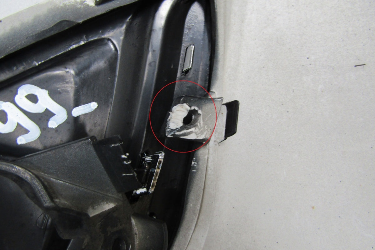 Prednji branik Opel Insignia A Lift 13-17