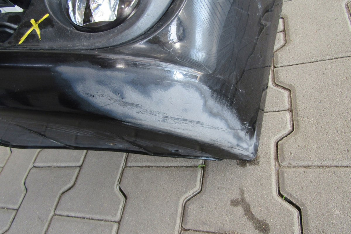Prednji branik BMW 5 F10 F11 Luxury Lift LCI 13-