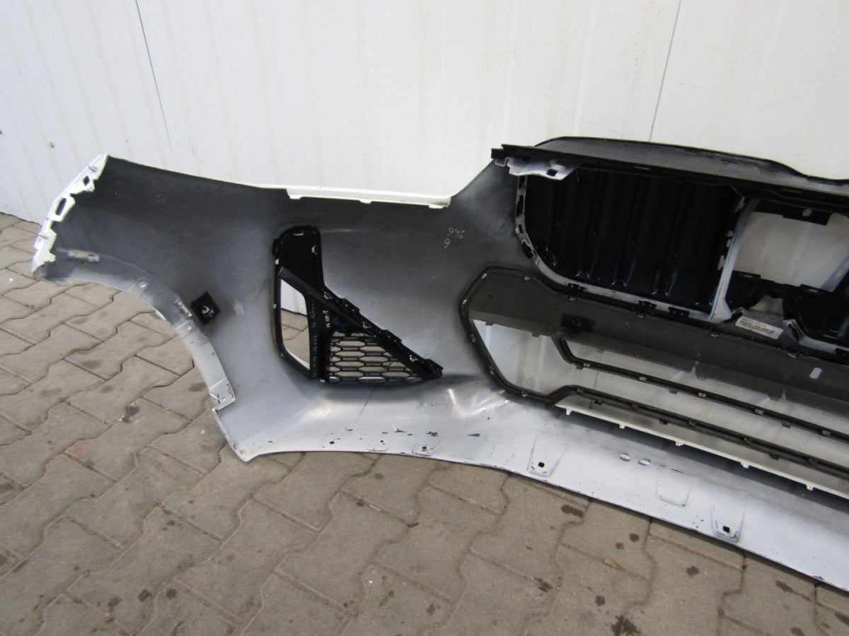 Prednji branik BMW X1 U11 M paket 22-