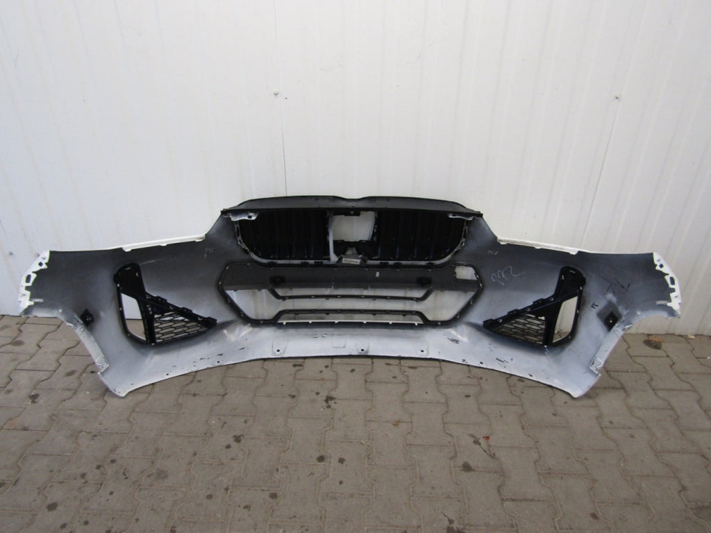 Prednji branik BMW X1 U11 M paket 22-