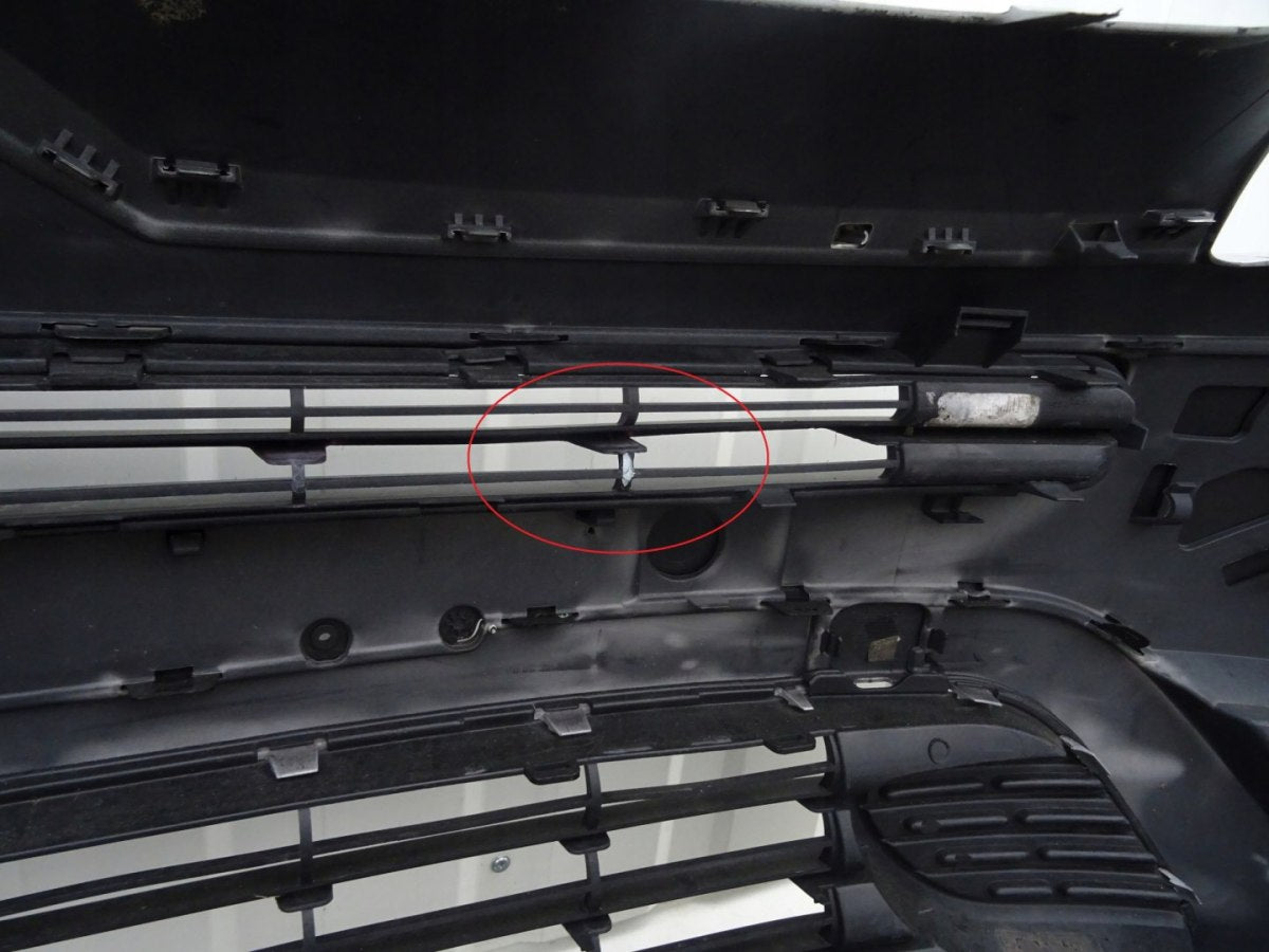 Prednji branik Citroen C4 Grand Picasso I 06-10