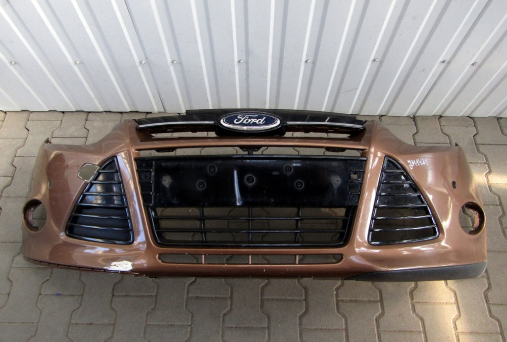 Prednji branik Ford Focus MK3 III 10-14