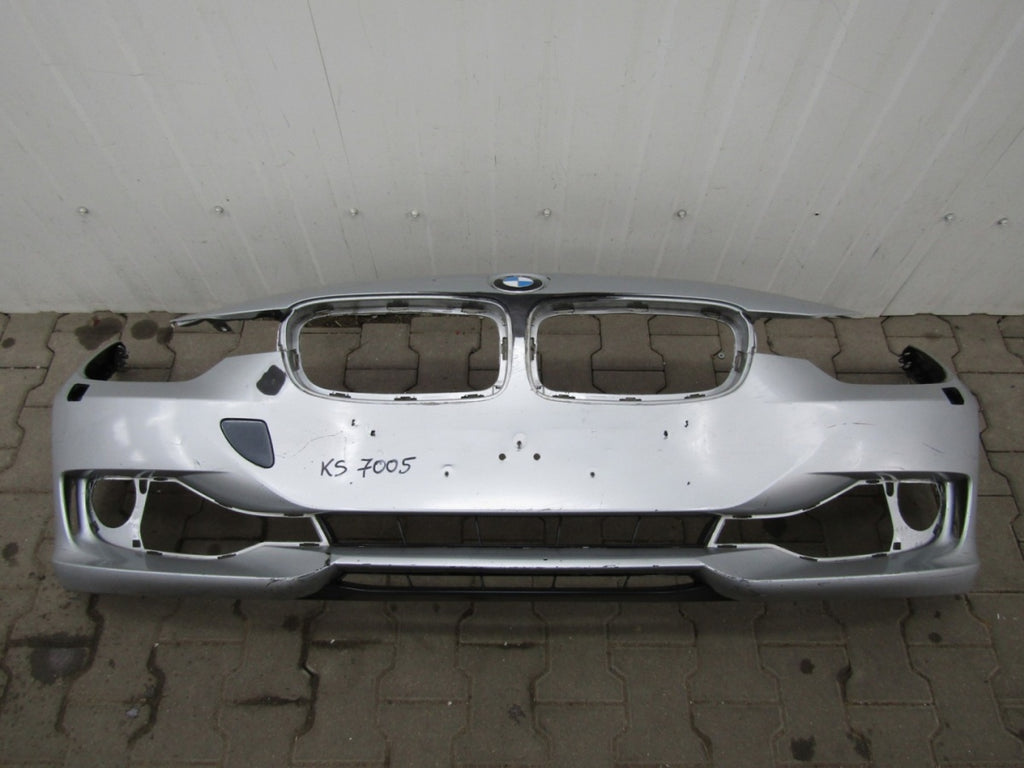 Prednji branik BMW 3 F30 F31 11-15