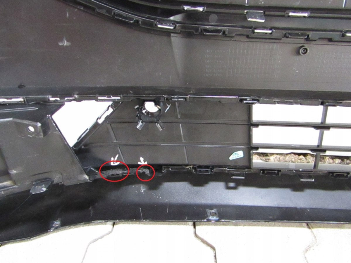 Prednji branik Ford Galaxy Titanium 3 III Lift 19-