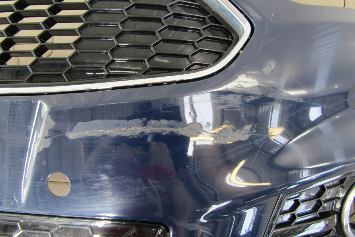 Prednji branik Ford S Max Mk2 Titanium ST 15-19