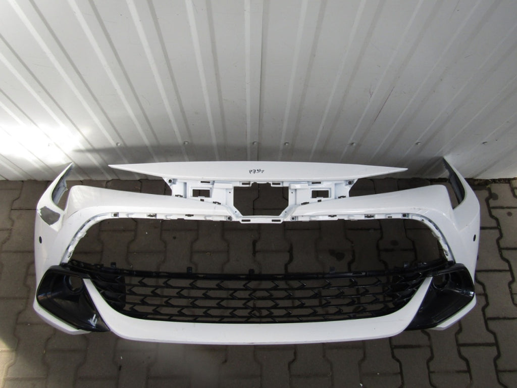 Prednji branik Toyota Corolla E21 Lift HB Kombi 23-
