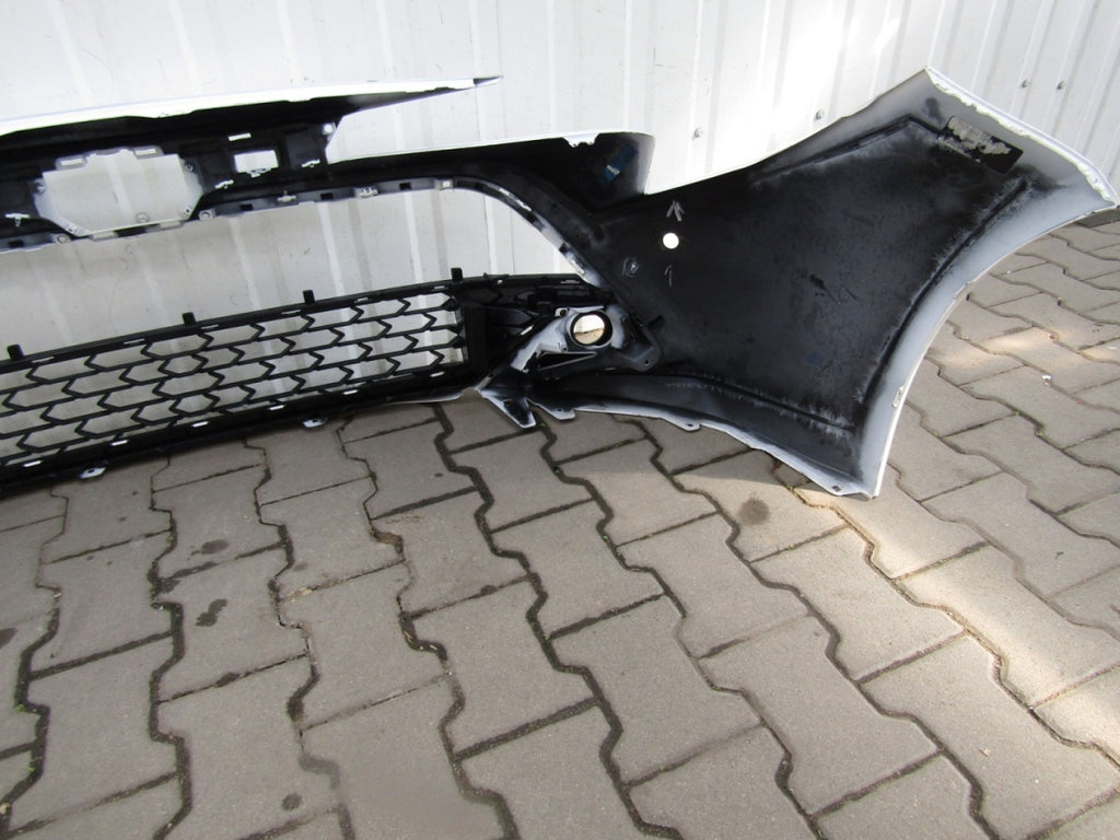 Prednji branik Toyota Corolla E21 Lift HB Kombi 23-